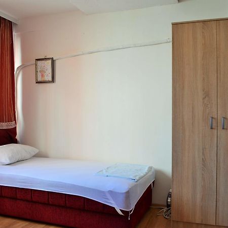A&J Apartment Budva Exterior photo