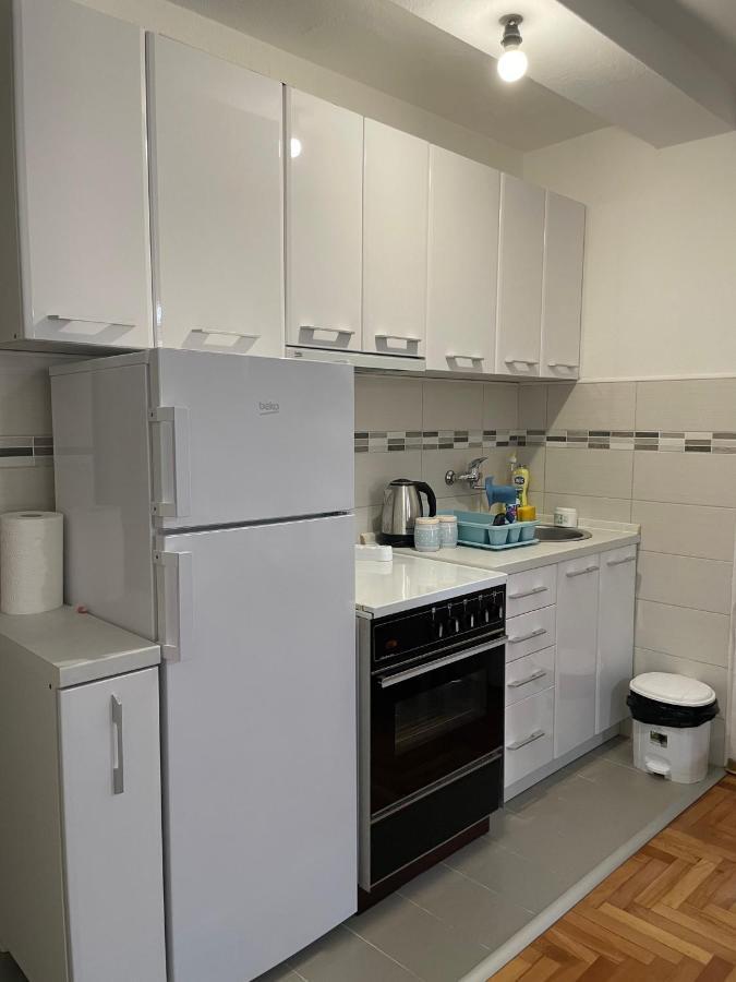 A&J Apartment Budva Exterior photo